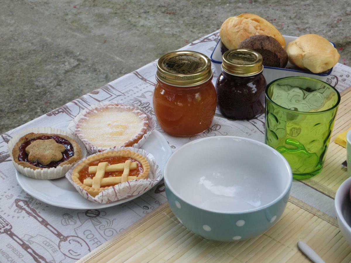 La Bella Dormiente B&B Castellamonte Eksteriør bilde