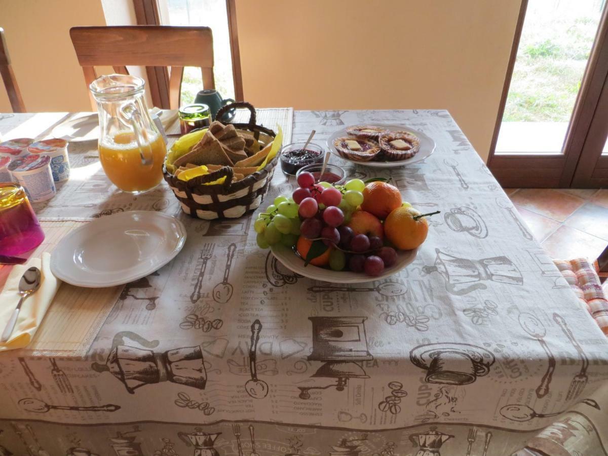 La Bella Dormiente B&B Castellamonte Eksteriør bilde
